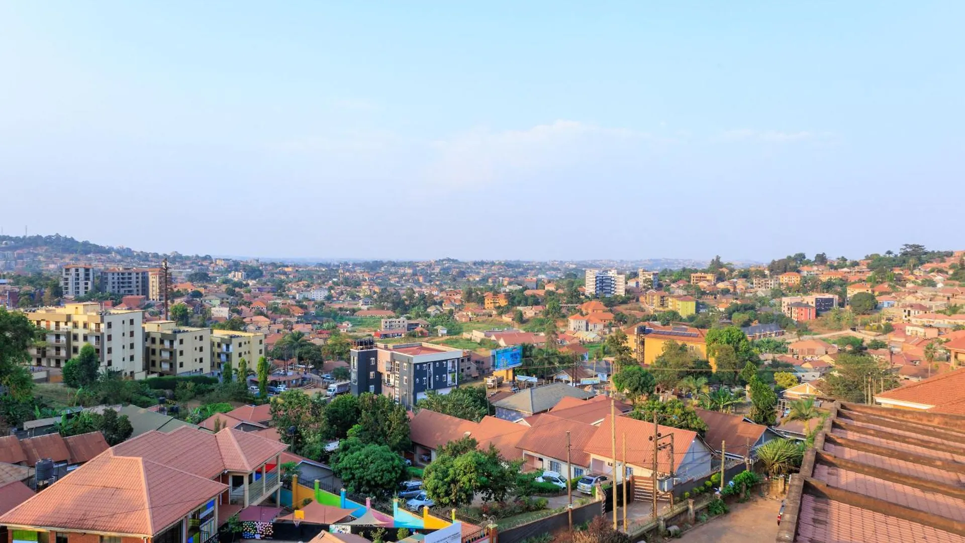 Am Homes Kampala 0*,